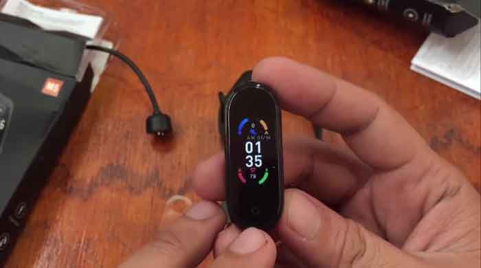 M6-Smartband